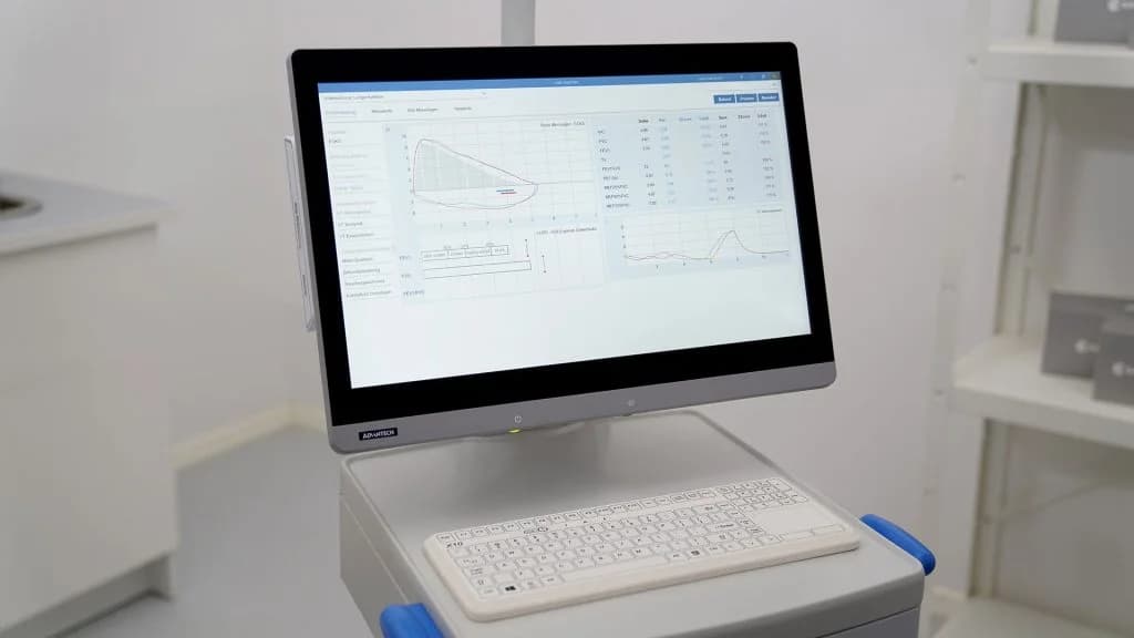 Résultats d’un examen de spirométrie affichés dans custo diagnostic vit