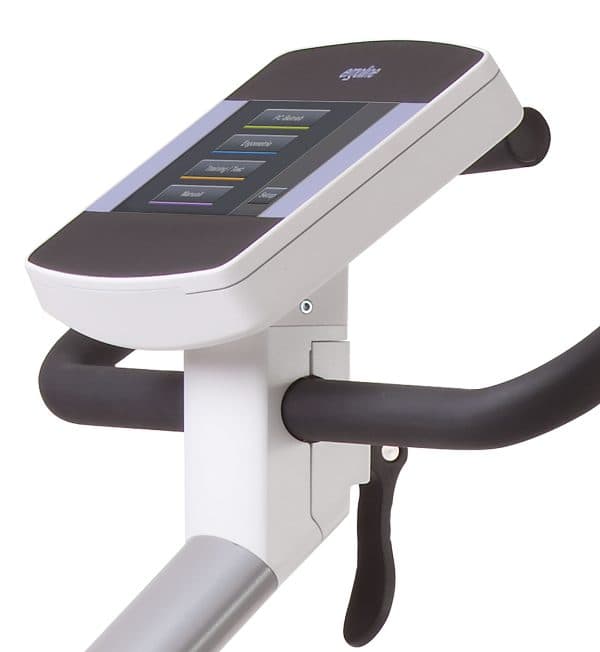 Gros plan sur la console tactile commune aux ergomètres à siège Ergoselect 4 et 5