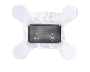 Capteur Custo Guard Holter fixé sur un support adhésif pour l’enregistrement ECG