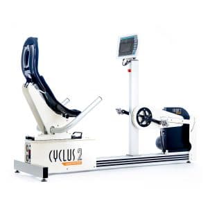 Ergomètre semi-allongé Cyclus 2 Recumbent Concentric : vue latérale de l’ergomètre avec son système de résistance et ses réglages